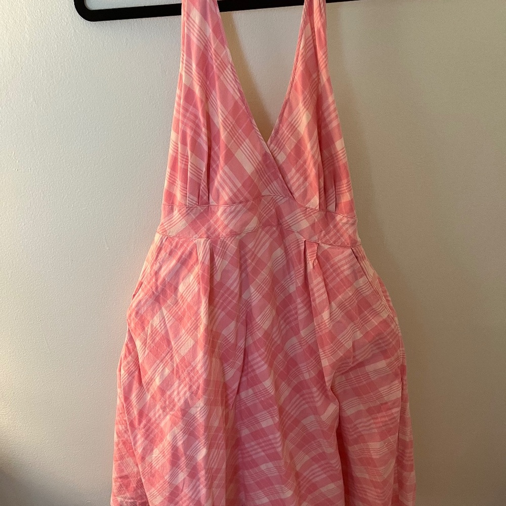 Vineyard Vines Halter dress size 8